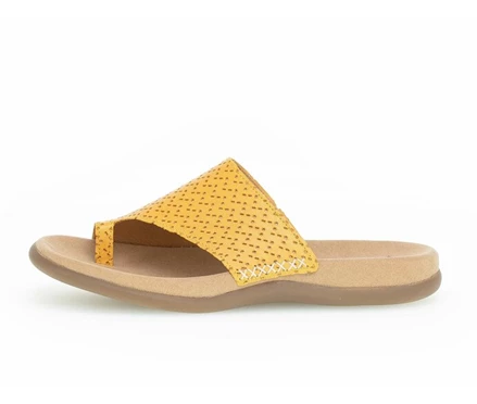 Yellow Women's Gabor Sandals | US20SMUNA