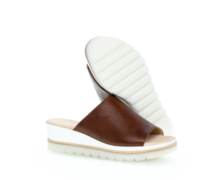 Brown Women's Gabor Sandals | US62POYNA